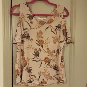 3/25$ Top Off the shoulder